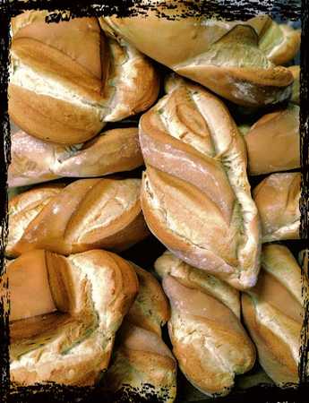 Fotografia tomada fuera de Panadería Cuadrado Almirón - Panadería en Pedro Abad, Córdoba