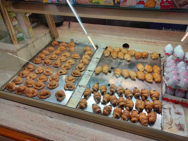 Fotografia tomada fuera de Panadería de Pan Pere Doga - Forn de pa en Sant Feliu de Llobregat, Barcelona