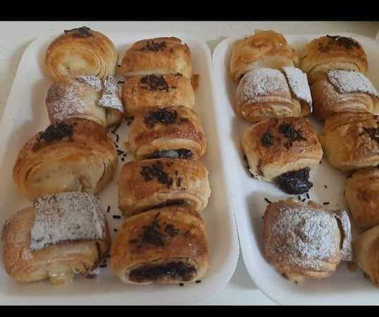 Fotografia tomada fuera de Panadería Desi - Panadería en Navalvillar de Ibor, Cáceres