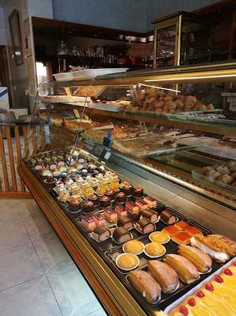 Fotografia tomada fuera de Panadería Diego - Panadería en Elche, Alicante