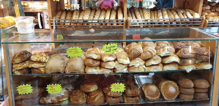 Fotografia tomada fuera de Panadería Ecuapan - Panadería en Madrid, Madrid