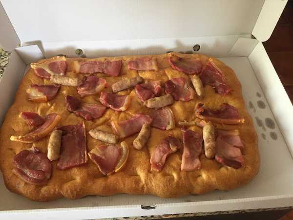 Fotografia tomada fuera de Panaderia El Cebollo - Panadería en Utiel, Valencia