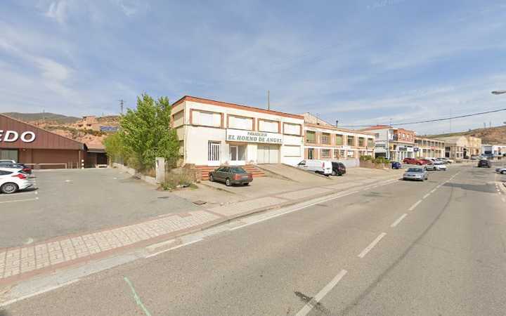 Fotografia tomada fuera de Panadería El Horno de Ángel - Panadería en Arnedo, La Rioja