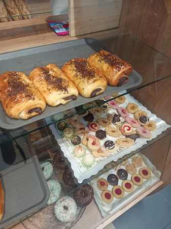 Fotografia tomada fuera de Panadería El Molinero - Panadería en Huerta de Rey, Burgos