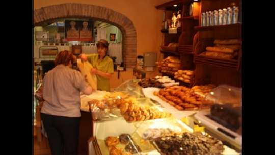 Fotografia tomada fuera de Panadería EL OBRADOR - Panadería en Calahorra, La Rioja