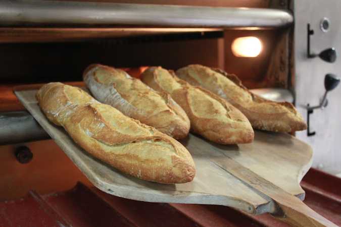 Fotografia tomada fuera de Panadería Elechino - Panadería en Santander, Cantabria