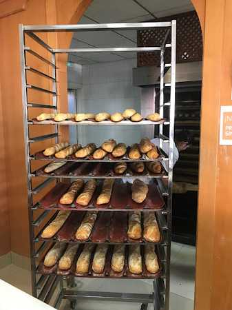 Fotografia tomada fuera de Panadería Elechino Albericia - Panadería en Santander, Cantabria