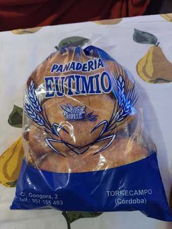 Fotografia tomada fuera de Panadería Eutimio - Panadería en Torrecampo, Córdoba