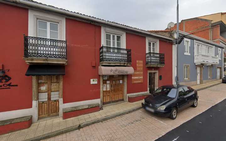 Fotografia tomada fuera de Panaderia Ferrecho - Panadería en Oza dos Ríos, A Coruña