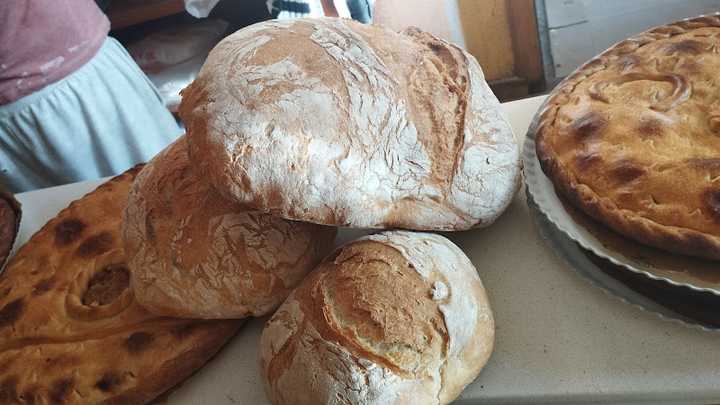 Fotografia tomada fuera de Panaderia Ferrecho 42 bajo - Panadería en Foro, A Coruña