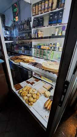 Fotografia tomada fuera de Panaderia Fiol - Panadería en Palma, Baleares