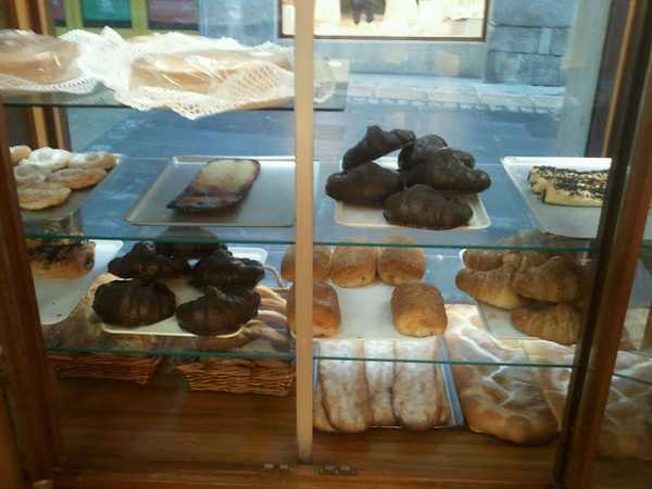 Fotografia tomada fuera de Panadería Fleca la Barcelonesa - Panadería en Valls, Tarragona