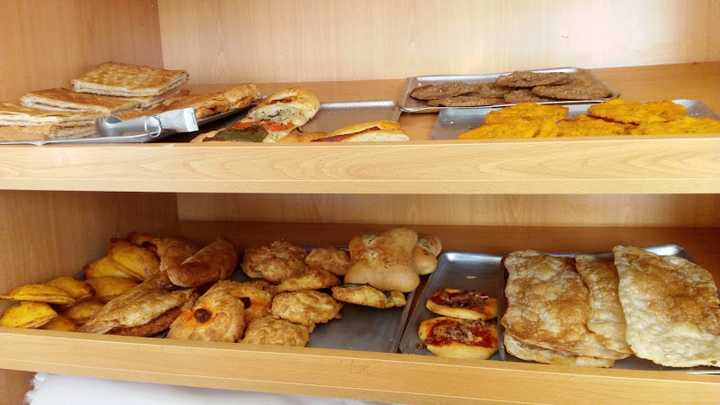 Fotografia tomada fuera de Panadería For De Pa La Rosqueta - Panadería en Crevillent, Alicante