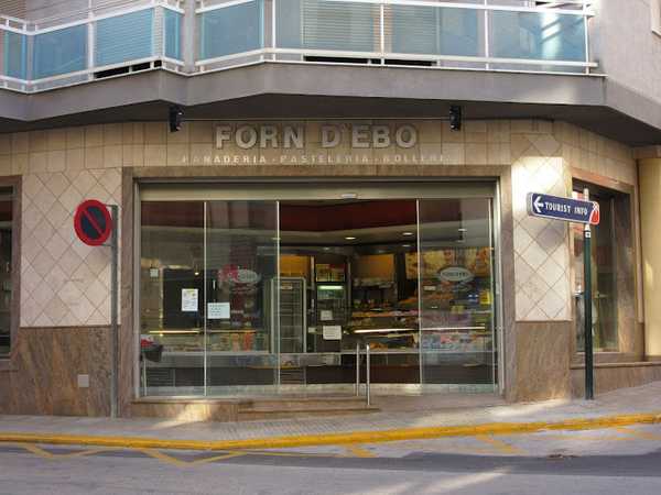 Fotografia tomada fuera de Panadería Forn D'Ebo - Panadería en Pego, Alicante