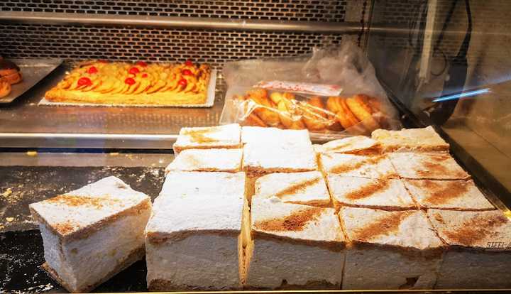 Fotografia tomada fuera de Panadería Forn de pa Jaime Zaragoza - Forn de pa en Alicante, Alicante