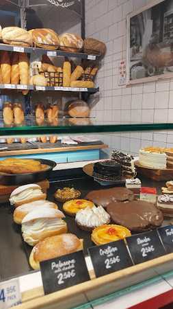 Fotografia tomada fuera de Panadería Gallofa&Co - Panadería en Santander, Cantabria
