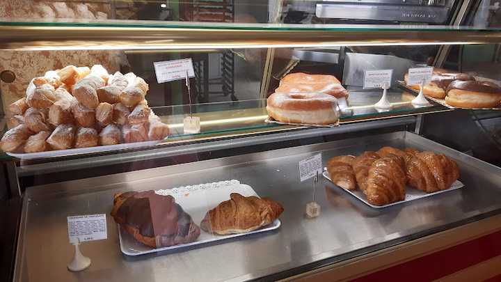 Fotografia tomada fuera de Panadería Galván Marrero - Panadería en Gran Tarajal, Las Palmas