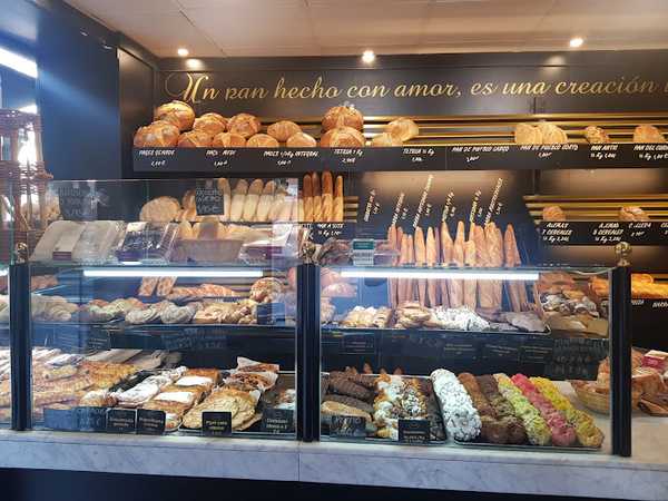 Fotografia tomada fuera de Panadería Granier - Panadería en Leganés, Madrid
