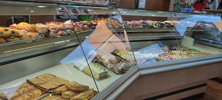 Fotografia tomada fuera de Panadería Grosella - Panadería en Madrid, Madrid