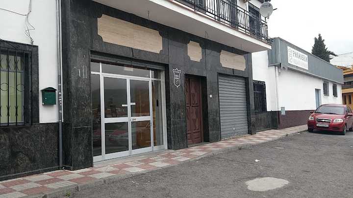 Fotografia tomada fuera de Panaderia Hermanos Espigares - Panadería en Cenes de la Vega, Granada