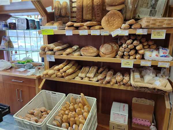 Fotografia tomada fuera de Panadería Herrero - Panadería en Briviesca, Burgos