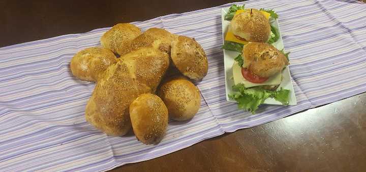 Fotografia tomada fuera de Abad. Bar/Restaurante Bozoó - restaurantes en Bozoó, Burgos