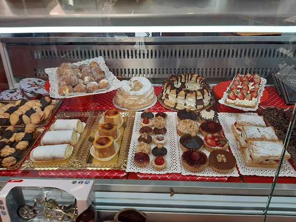 Fotografia tomada fuera de bombó - Pastisseria en Palamós, Girona