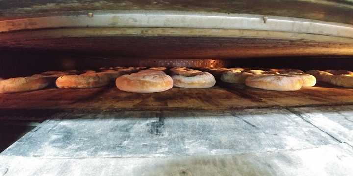 Fotografia tomada fuera de Panadería Iván Pita - Panadería en Oza dos Ríos, A Coruña