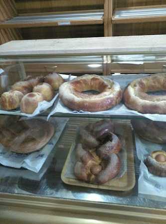 Fotografia tomada fuera de panadería Jordá - Panadería en Beniarrés, Alicante