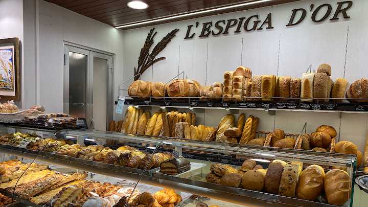 Fotografia tomada fuera de Panadería L'espiga d'Or - Forn de pa en Vic, Barcelona