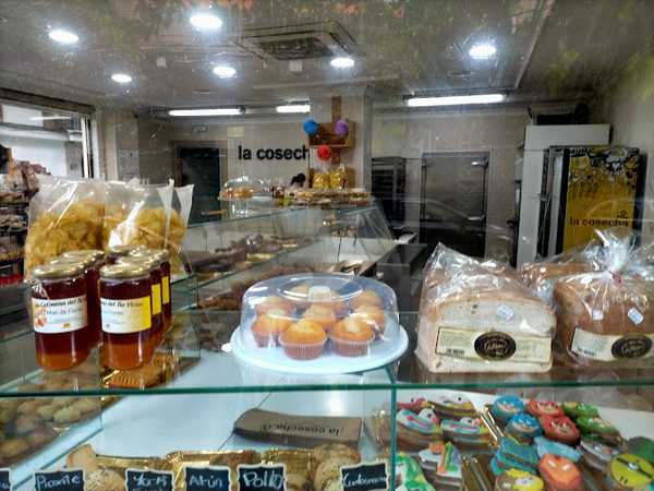 Fotografia tomada fuera de Panadería La Cosecha. - Panadería en Córdoba, Córdoba