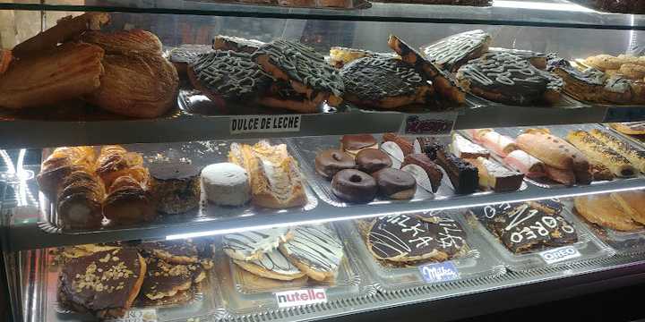 Fotografia tomada fuera de Panaderia La Despensa - Panadería en Grazalema, Cádiz