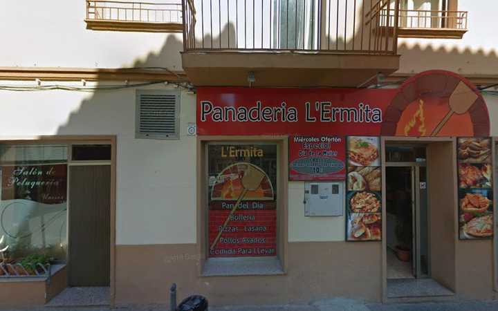 Fotografia tomada fuera de Panadería La Ermita - Forn de pa en Barony of Polop, Alicante