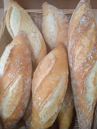 Fotografia tomada fuera de Panaderia La Hogaza - Panadería en Huelva, Huelva