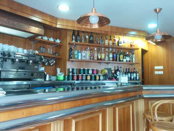 Fotografia tomada fuera de Panadería la Nueva de Neda S.L. - Panadería en Ferrol, A Coruña