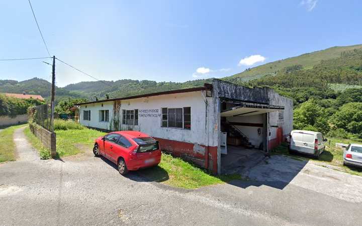 Fotografia tomada fuera de Panadería la Suiza S.L. - Panadería en Baltezana, Cantabria