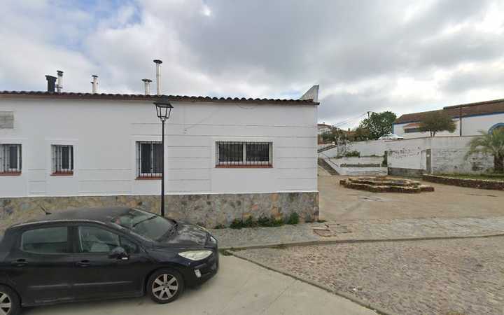 Fotografia tomada fuera de Panadería La Zarza - Panadería en La Zarza, Huelva
