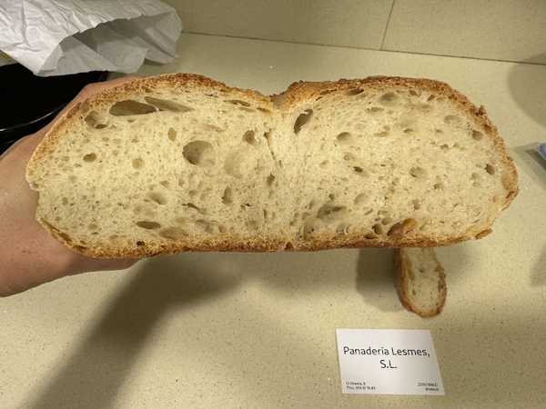Fotografia tomada fuera de Panadería Lesmes - Panadería en Bailo, Huesca