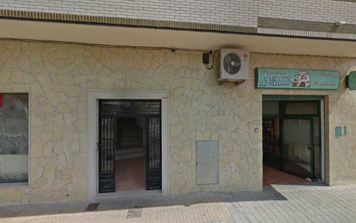 Fotografia tomada fuera de Panaderia Los Mellizos de Rafal - Comercio en Rafal, Alicante