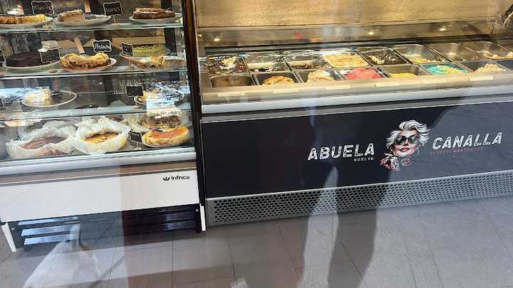 Fotografia tomada fuera de Abuela Canalla - Pastelería en Huelva, Huelva