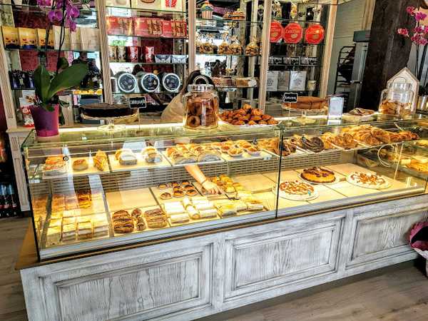 Fotografia tomada fuera de Panadería Maos - Panadería en Ribadesella, Asturias