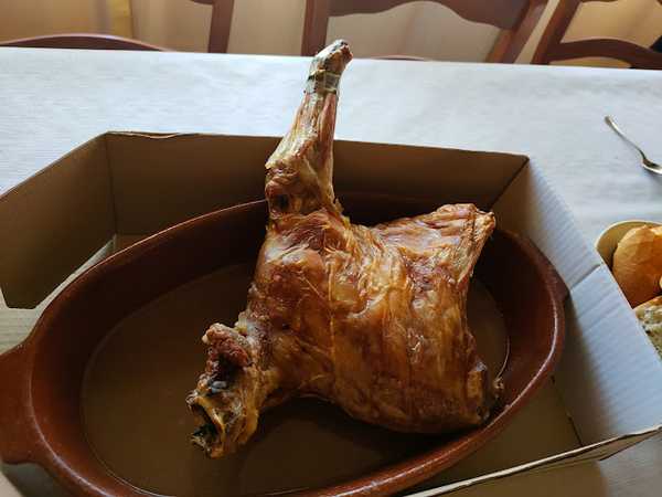 Fotografia tomada fuera de Panadería Maria del Carmen Muñoz Oviedo - Panadería en Arroyo de Cuéllar, Segovia