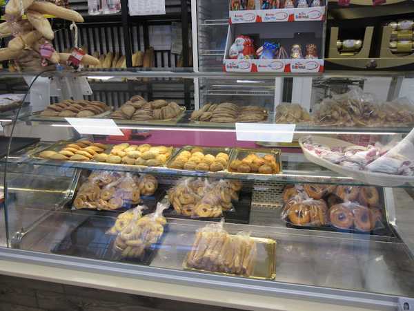 Fotografia tomada fuera de Panadería Méraki - fornegem amb el cor - Panadería en Pego, Alicante