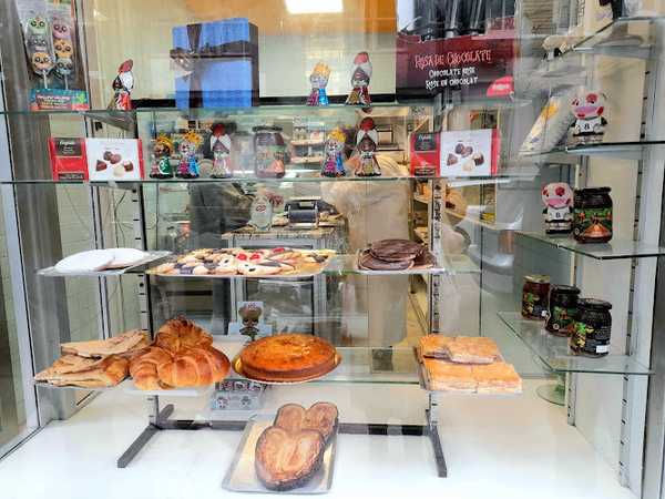 Fotografia tomada fuera de Abuin - Panadería en A Coruña, A Coruña