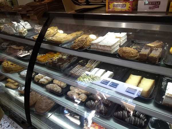 Fotografia tomada fuera de Panadería Miguel Díaz - Panadería en Las Palmas de Gran Canaria, Las Palmas