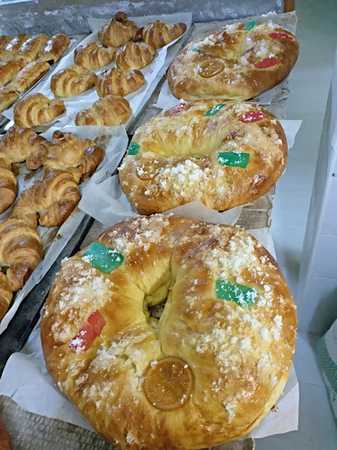 Fotografia tomada fuera de Panaderia Muiño - Panadería en Carballo, A Coruña