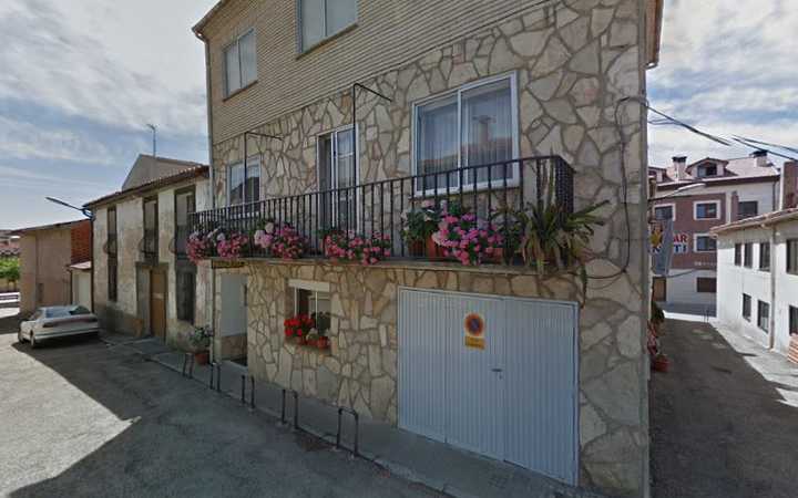 Fotografia tomada fuera de Panadería Naty - Panadería en Hontoria del Pinar, Burgos