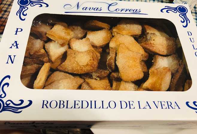 Fotografia tomada fuera de Panaderia Navas Correas - Panadería en Robledillo de la Vera, Cáceres
