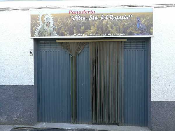 Fotografia tomada fuera de Panadería Nuestra Señora Del Rosario - Panadería en Níjar, Almería