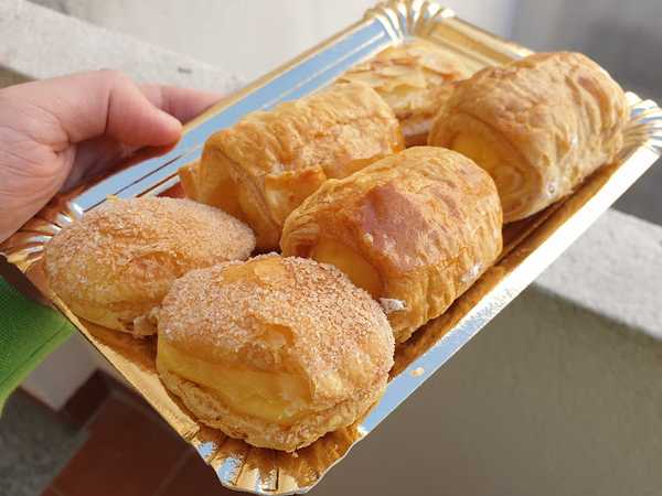 Fotografia tomada fuera de Panadería O Paraíso - Panadería en Carral, A Coruña